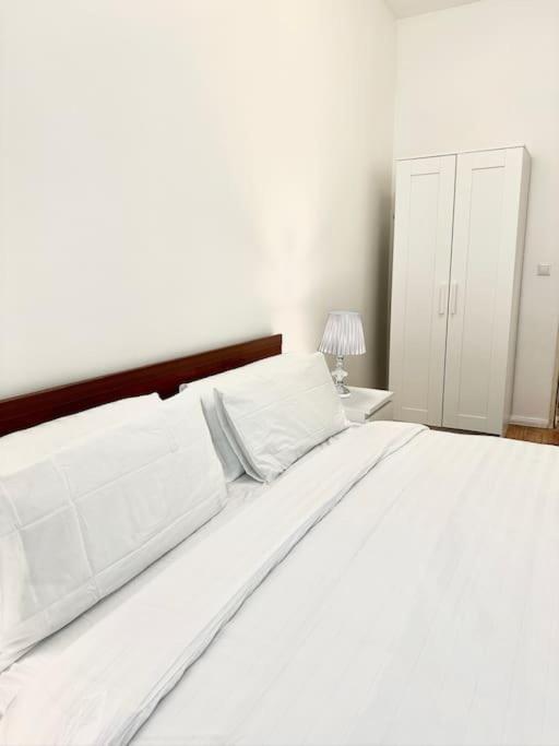 Modernes 2 Zimmer Apartment Берлин Екстериор снимка