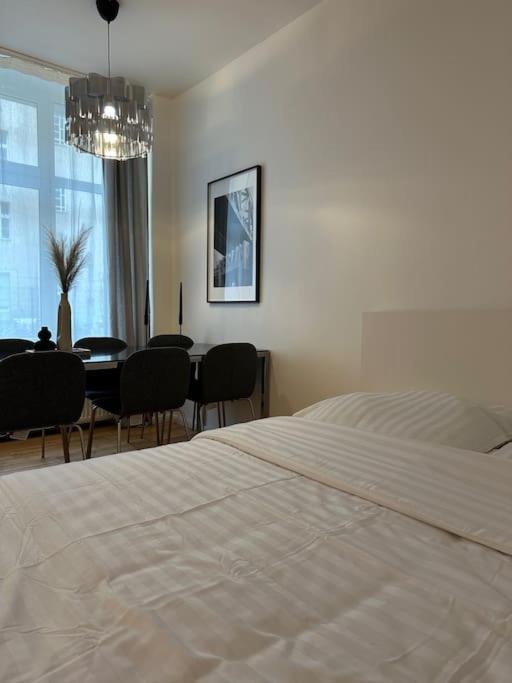 Modernes 2 Zimmer Apartment Берлин Екстериор снимка